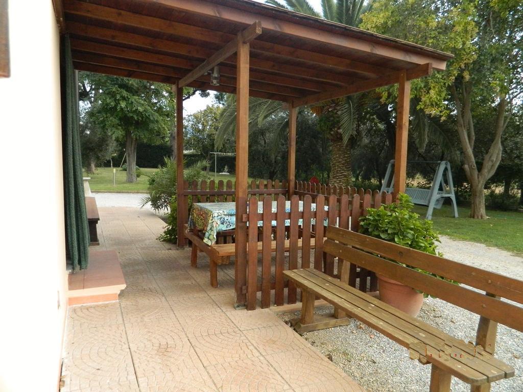 Podere Santo Signoretto San Vincenzo Exterior photo